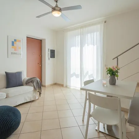 Blue Bliss By Rent Apartment Colonno